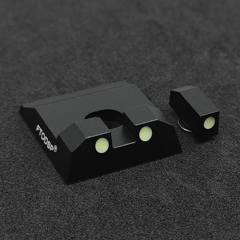 Glow in the Dark Front&Rear Night Sights Green/red Dot for Taurus G2C G2S PT140